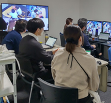 The observation room of a usability test Phot